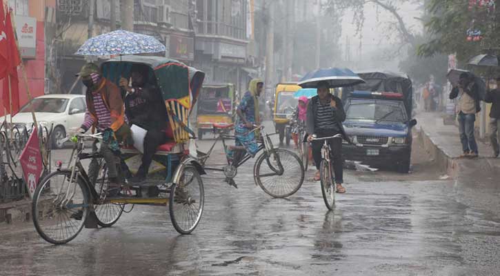 রাজধানীতে সকাল থেকে বৃষ্টি