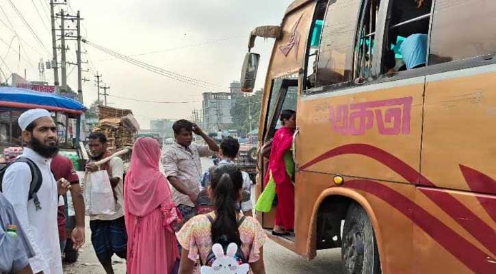 ঈদ যাত্রায় ভোগান্তি: মহাখালী থেকে গাজীপুরে চার ঘণ্টা