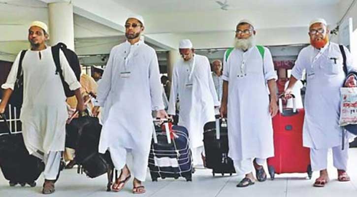 বুধবার দেশে ফিরছেন আরও ৩ হাজার ৭৭৮ হাজি