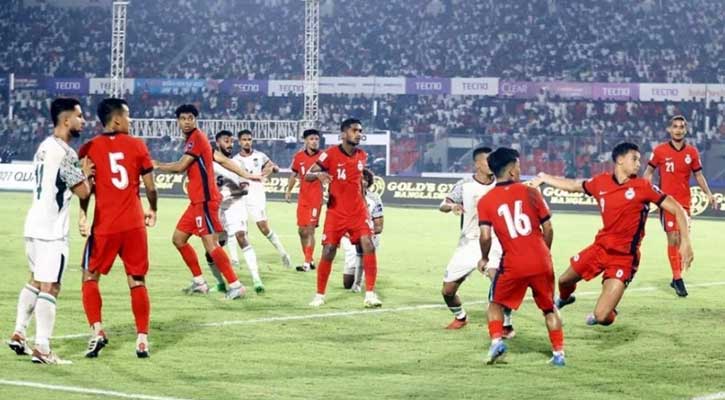 দারুণ লড়েও সিঙ্গাপুরের কাছে হেরে গেল বাংলাদেশ
