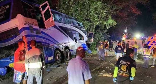 থাইল্যান্ডে বাস দুর্ঘটনায় নিহত ১৪