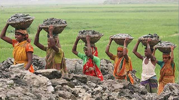 আজ মহান মে দিবস