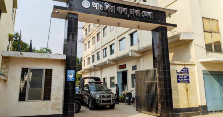আশুলিয়ায় স্ত্রীকে হত্যার পর গায়ে আগুন: স্বামী পলাতক