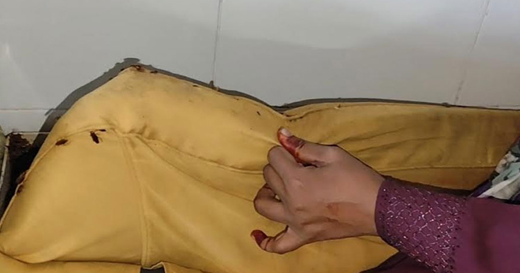 ভোলার হাসপাতালের করুণ চিত্র
