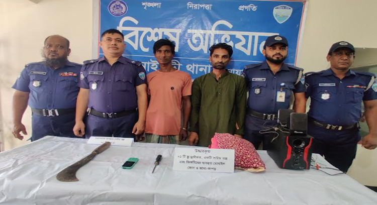 নোয়াখালীতে গৃহবধূকে জবাই করে হত্যা,গ্রেপ্তার ২