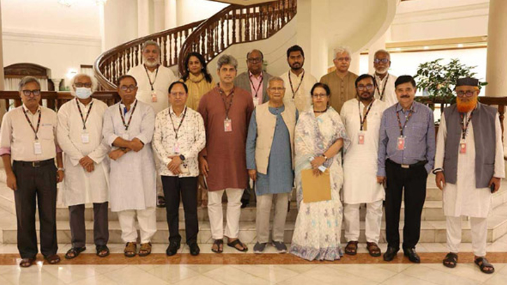 পরাজিত শক্তির নানা ষড়যন্ত্রের ইঙ্গিত পাওয়া যাচ্ছে: প্রধান উপদেষ্টা