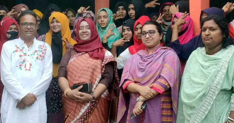 চরের নারীদের কর্মসংস্থানে এগিয়ে আসছেন কুড়িগ্রামের জেলা প্রশাসক