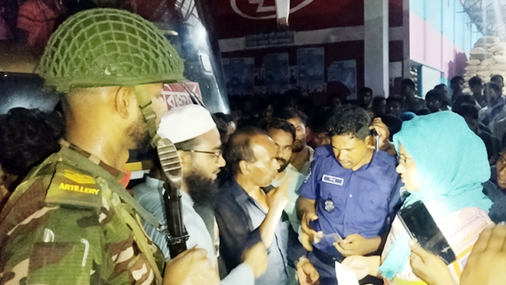 ডিমলায় ভ্রাম্যমান আদালতের অভিযান
