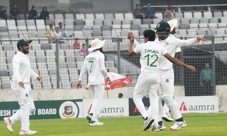 নিউজিল্যান্ডকে ১৮০ রানে থামিয়ে ব্যাটিংয়ে বাংলাদেশ