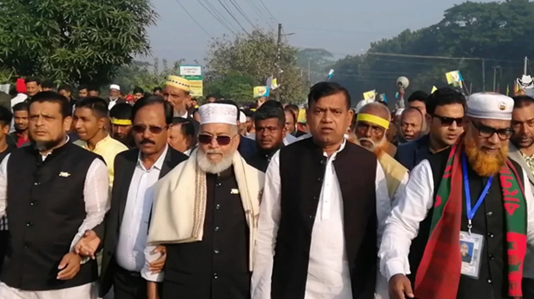 মিছিল-শ্লোগানে মুখরিত প্রধানমন্ত্রীর জনসভাস্থল