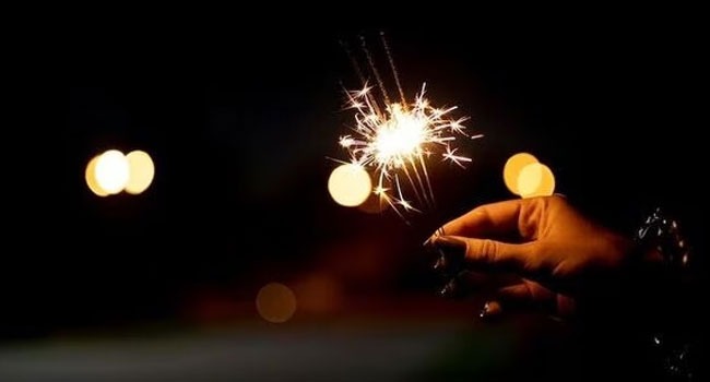 যেভাবে শুরু হলো ১ জানুয়ারি বর্ষবরণ উৎসব