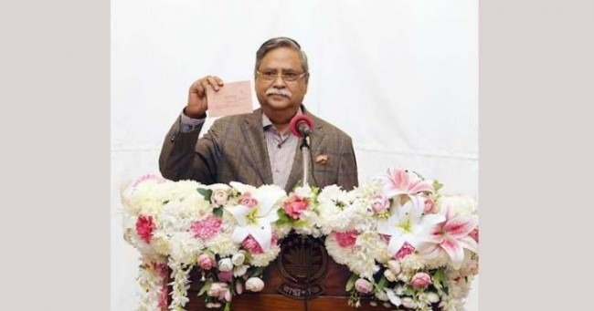 পোস্টাল ব্যালটের মাধ্যমে ভোট দিলেন রাষ্ট্রপতি