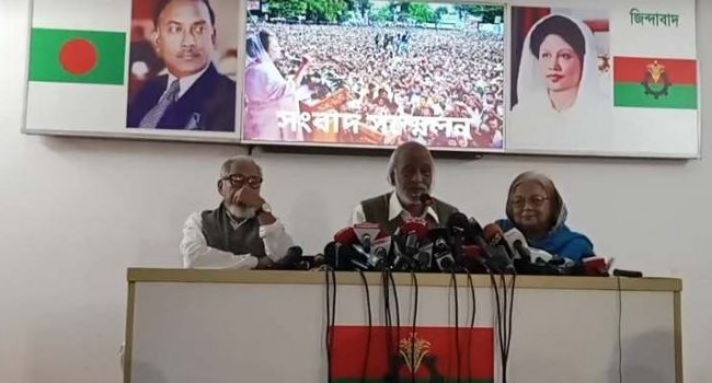 এ গভর্নমেন্ট অব দ্য ডামি, ফর দ্য ডামি, বাই দ্য ডামি: মঈন খান