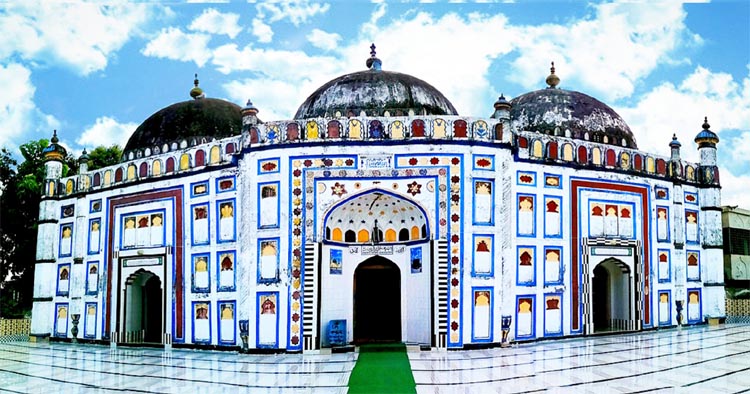 ৩৬২ বছরের পুরনো রহস্যময় আরিফাইল মসজিদ