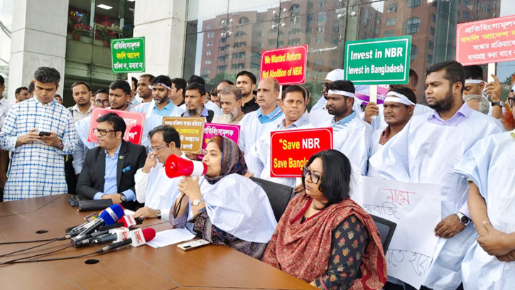 কাস্টমস-ভ্যাট-কর দপ্তরে ‘কমপ্লিট শাটডাউন’ ঘোষণা