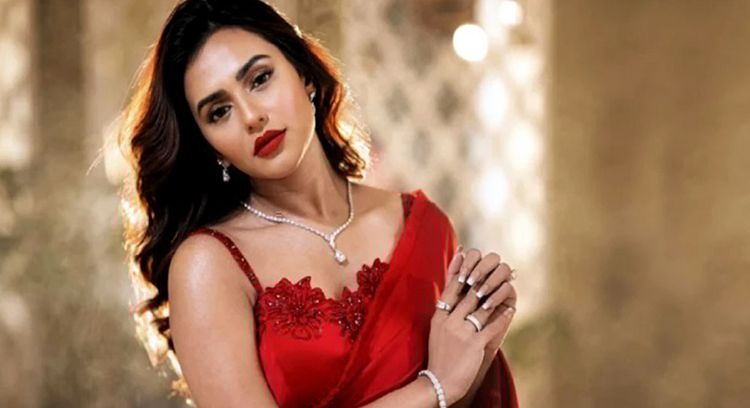 নুসরাত ফারিয়া জামিনে, এখন কী করছেন অভিনেত্রী?