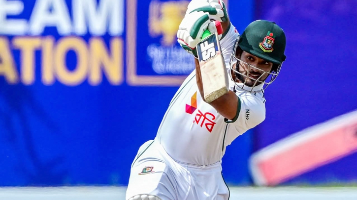 গল টেস্টে ইতিহাস গড়লেন নাজমুল হোসেন শান্ত
