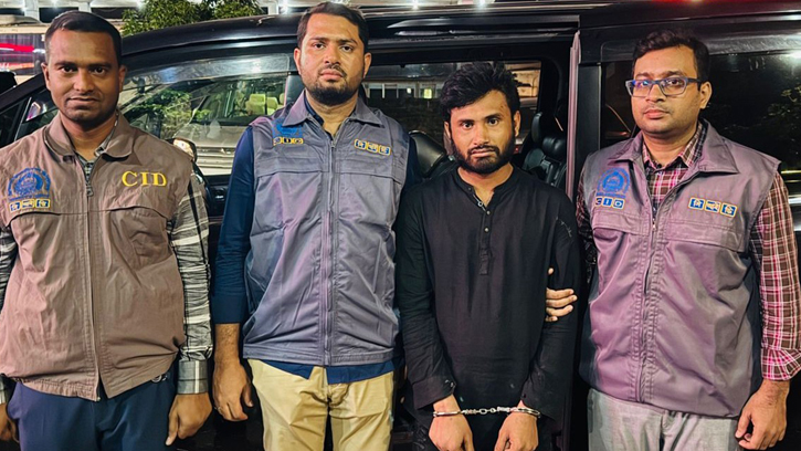 তান্ত্রিক সাধনের বিজ্ঞাপন দিয়ে ফেসবুকে প্রতারণার ফাদঁ