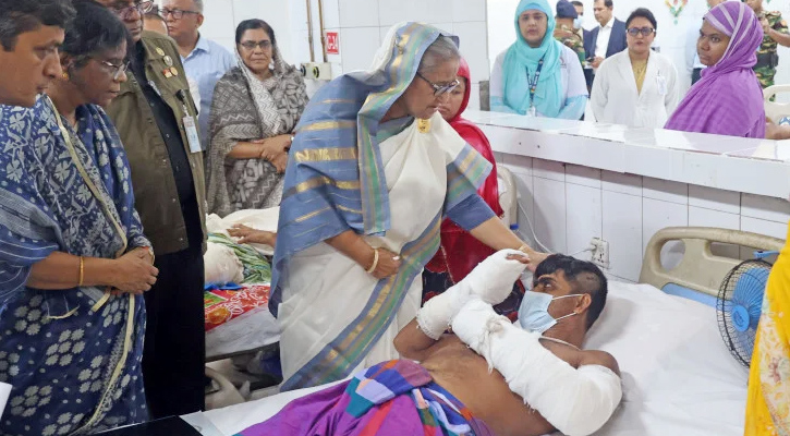 গণঅভ্যুত্থানে আহতদের ‘নো ট্রিটমেন্ট, নো রিলিজের’ নির্দেশ দিয়েছিলেন শেখ হাসিনা