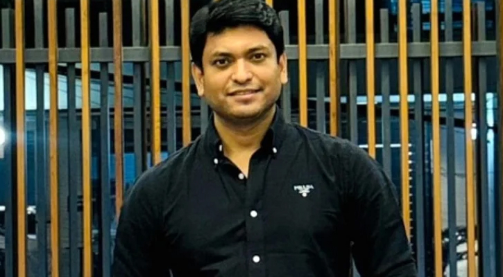 নিজ বাড়িতে গুলিবিদ্ধ অভিনেতা আজাদ