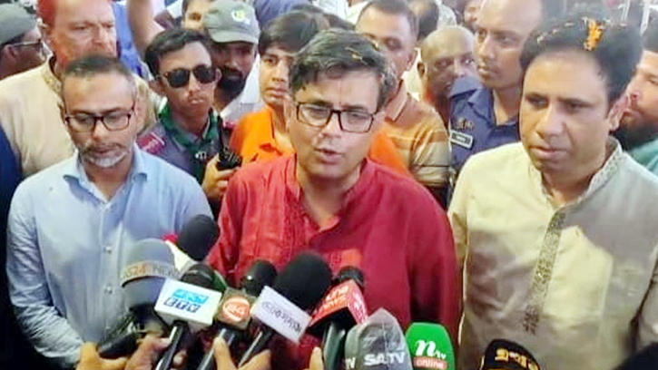আইসিটি অ্যাক্টে আ'লীগ নিষিদ্ধের আলোচনা করতেই জরুরি বৈঠক
