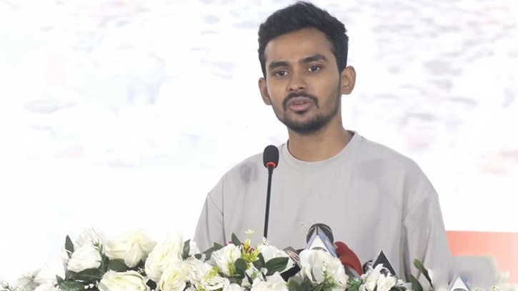 আওয়ামী লীগের পক্ষে অনলাইন কথা বললেই গ্রেপ্তার: আসিফ মাহমুদ