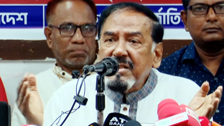 মানবিক করিডোর নিয়ে জনমনে প্রশ্ন, যুদ্ধের শঙ্কা দেখছেন হাফিজ উদ্দিন