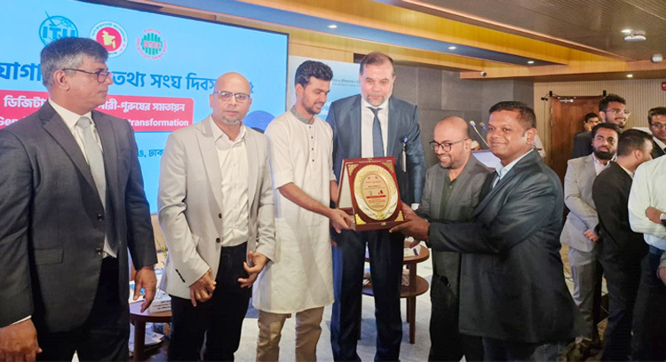 ইন্টারনেটের দাম কমাতে উদ্যোগ নিয়েছে সরকার: আসিফ মাহমুদ