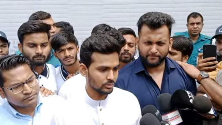 ইসরাকের মেয়র হওয়ার বিষয় আদালতে বিচারাধীন: উপদেষ্টা আসিফ