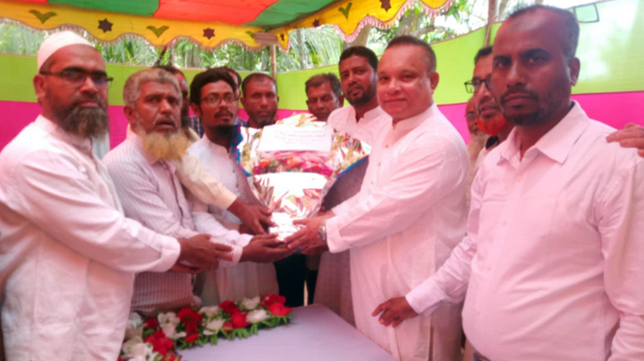 ডাঃ জিয়া উদ্দিনের সাথে ঝালকাঠি জেলা বিএনপি ও কৃষক দলের শুভেচ্ছা ও মতবিনিময়