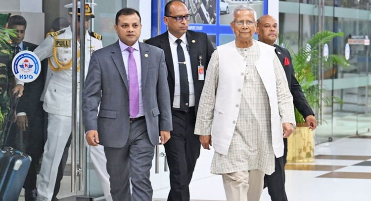 জাপানে পৌঁছেছেন প্রধান উপদেষ্টা
