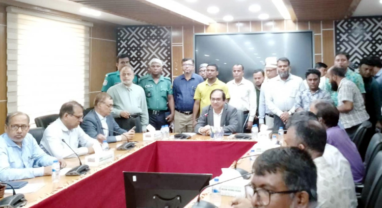 দাবি বাস্তবায়নে সিদ্ধান্ত প্রধান উপদেষ্টার ফেরার পর: মন্ত্রিপরিষদ সচিব