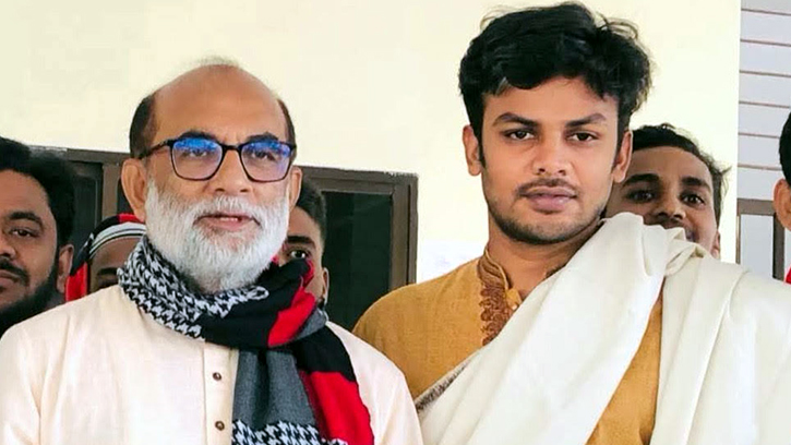 সাবেক এমপি শ ম রেজাউল করিমকে ‘দুমুখো সাপ’ বললেন ছাত্রলীগ সভাপতি