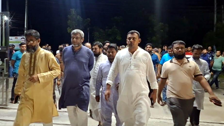 আইনজীবীকে যুবলীগ নেতা বানিয়ে ফাঁসানোর অভিযোগ পুলিশের বিরুদ্ধে