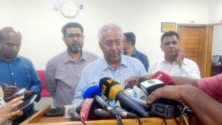 জামায়াতের প্রতীক ও ইশরাকের শপথ নিয়ে সিদ্ধান্তে বিলম্ব, রায়ের কপি চায় ইসি
