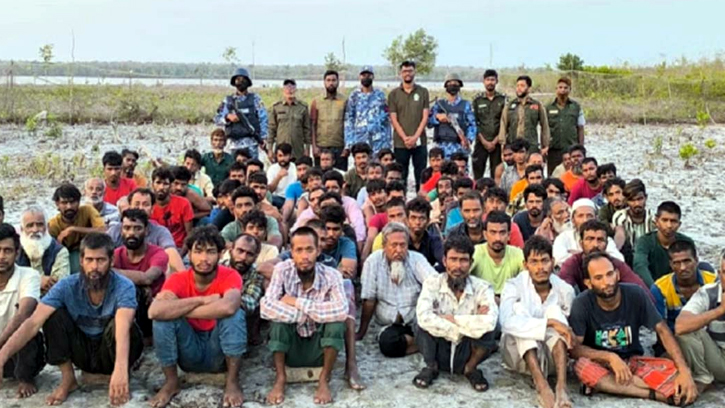 ১ মাসে ভারত থেকে হাজারের বেশি পুশইন