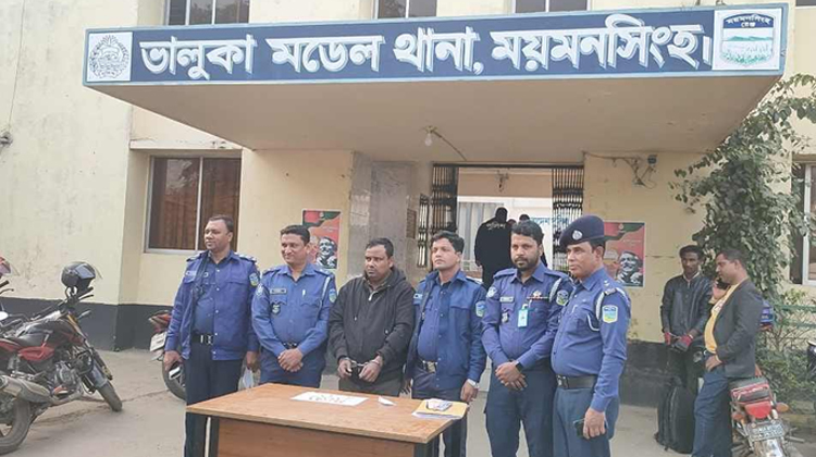 ভালুকায় স্বর্ণের দোকানে চুরির ঘটনায় আটক ১