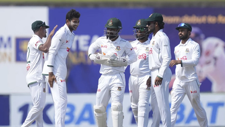 শ্রীলঙ্কার বড় সংগ্রহ, ১০ রানের লিড নিয়ে বাংলাদেশ দ্বিতীয় ইনিংসে