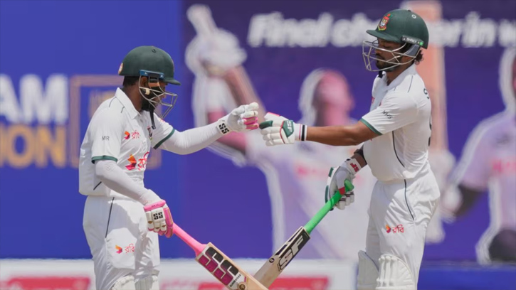 চতুর্থ দিন শেষে দৃঢ় অবস্থানে টাইগাররা, ফল এখনো অনিশ্চিত