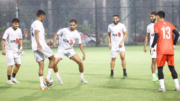প্রথমবার দেশের মাঠে অনুশীলনে ফাহামিদুল, কী বলছে জাতীয় দল