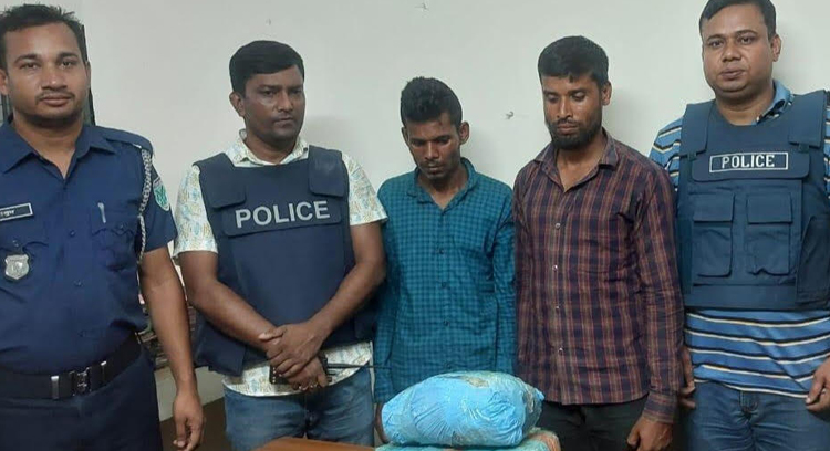 ৩ কেজি গাঁজাসহ দুই কারবারি পুলিশের জালে