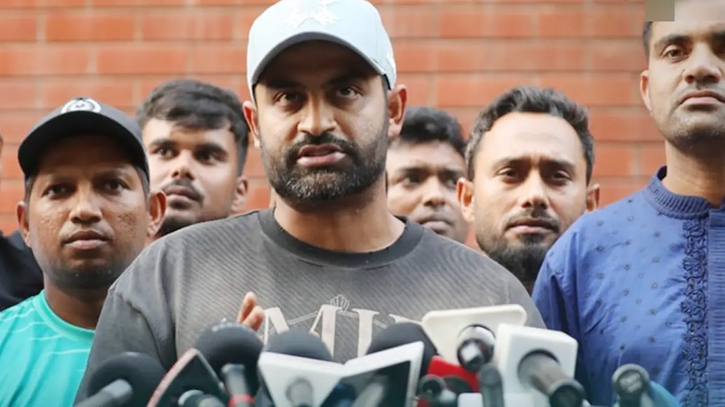 বিসিবিতে বৈঠক শেষে হৃদয়ের শাস্তি নিয়ে যা বললেন তামিম 