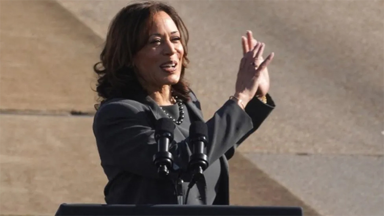 Kamala Harris urges more aid for starving Gazans
