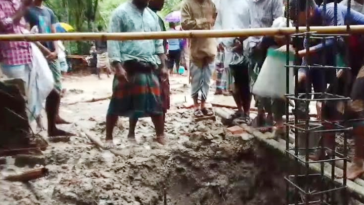জকিগঞ্জের শতবর্ষী সকড়া জামে-মসজিদের পুনঃনির্মাণ কাজের ভিত্তিপ্রস্তর স্থাপন