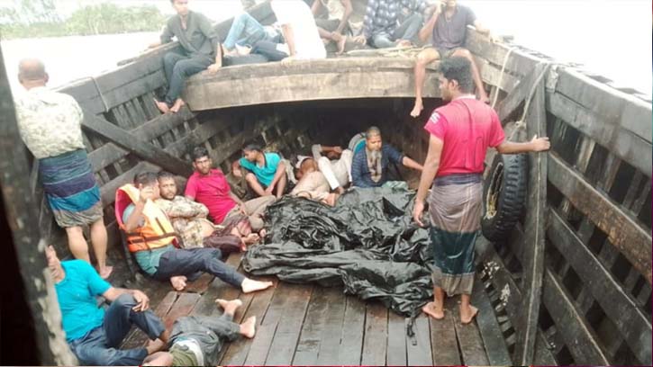 মেঘনায় যাত্রীবাহী ট্রলারডুবি, নিখোঁজদের সন্ধানে তল্লাশি চলছে
