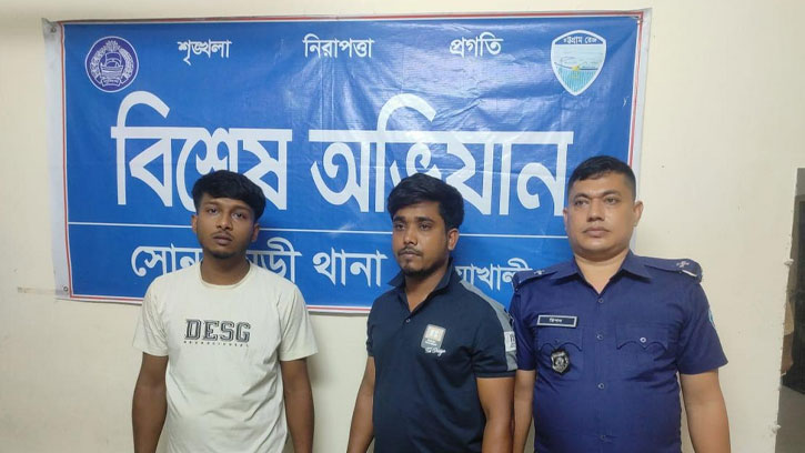 ১৬ জুলাইয়ের ভিডিও ফুটেজে স্পষ্ট—নোয়াখালী বাসে মারধরের ঘটনা, আটক ২