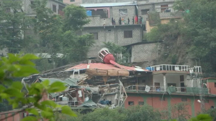 ভারতের রাতভর হামলায় ২৬ পাকিস্তানি নিহত