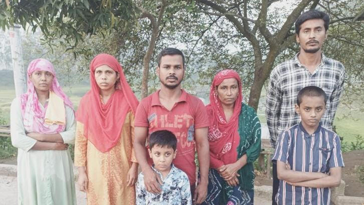 গোলাবাড়ি সীমান্তে শিশু সহ ৭ জনকে পুশইন করেছে বিএসএফ