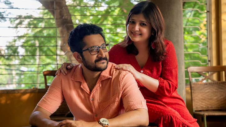 পরমব্রত ও পিয়ার ঘর আলো করে এলো পুত্রসন্তান
