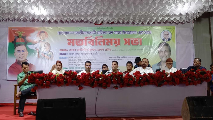 নারীদের অংশগ্রহণেই ‘জুলাই বিপ্লব’ সফল হয়েছে: নওশাদ জমির